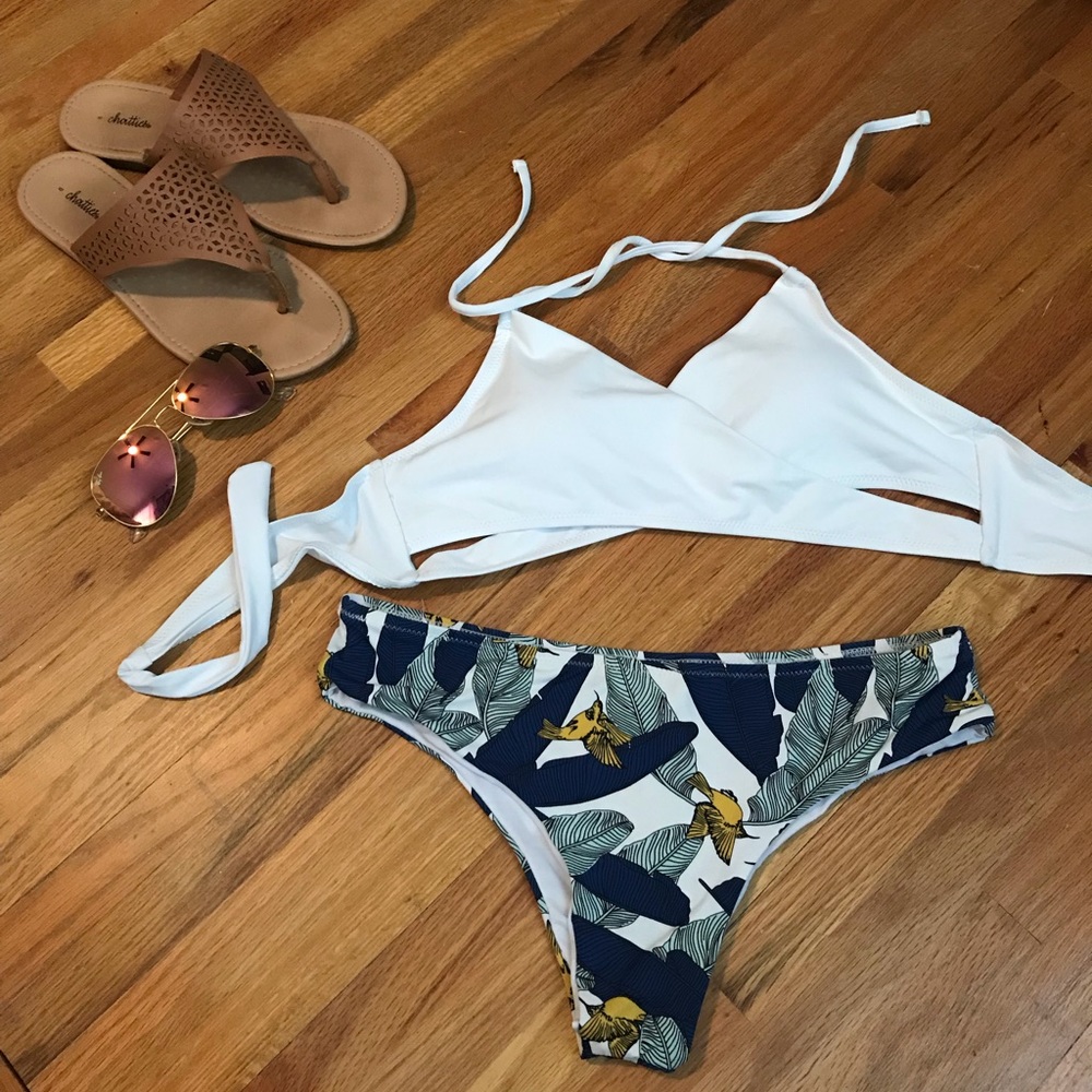Cupshe Bikini size Large